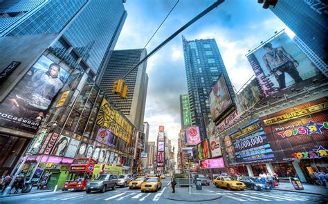 times square new york the most famous entertainment centers in the world