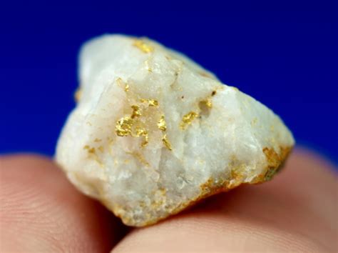 Raw Gold Quartz For Sale Buy Gold Invest In Mineral
