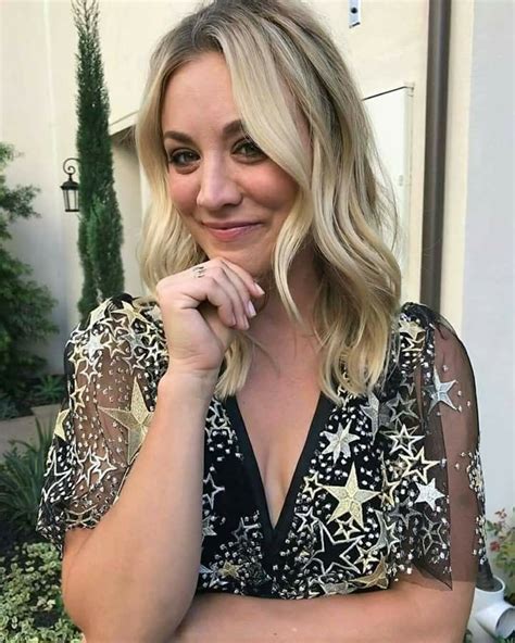 Pin On Kaley Cuoco Is So Beautiful And Sexy
