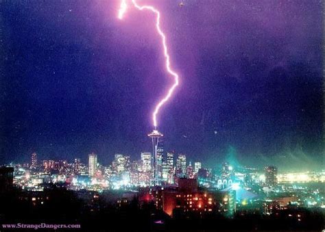 Pin By Deborah Libo On Lightning Strikes The Heart ~ Seattle Pictures