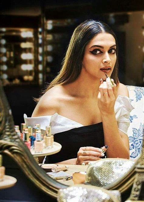 Getting Ready Scenes💋💋💋💋 Beautiful Bollywood Actress Deepika Padukone Hot Dipika Padukone