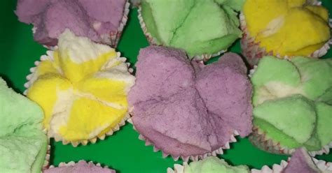 Cara membuat bolu kukus zebra mudah karena tanpa mixer maupun oven. Resep Bolu Kukus Mekar tanpa Sprite(takaran sendok) oleh ...