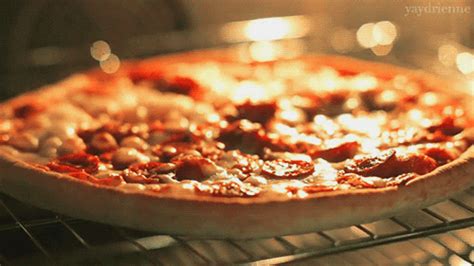 Share a gif and browse these related gif searches. Pizza Cooking GIF - Find & Share on GIPHY