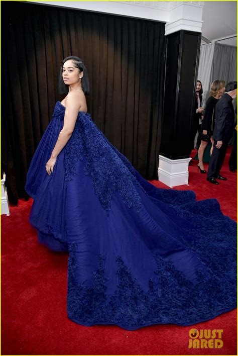 Ella Mai Makes Dramatic Arrival At Grammys 2019 Photo 4236201