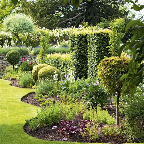 Any of these ideas would make a fun accent to your outdoor space. Take a tour around a beautiful English country garden ...