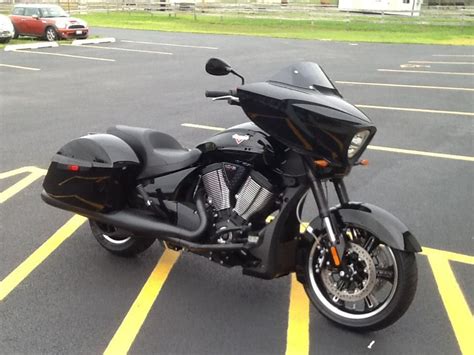 Welcome to motorcycletube, subsidiary of automototube!!! Buy 2014 Victory Cross Country 8-Ball Touring on 2040-motos