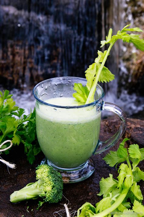 25 Healthy Vegetable Smoothies