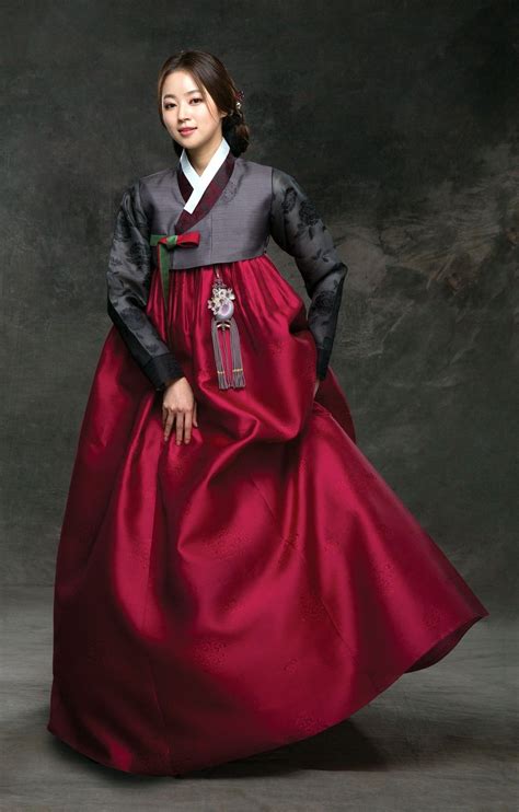 Korean Traditional Dress Traditional Fashion Traditional Dresses
