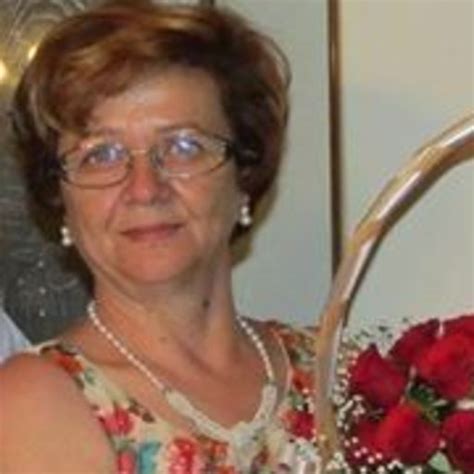 Старите подови во училниците и кабинетите се заменети со нови. Cvetanka MALČESKA | Bachelor of Science