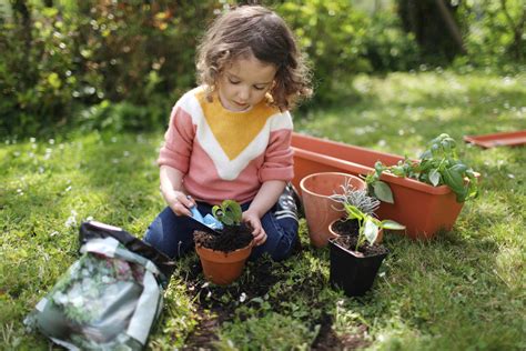 Gardening For Kids How To Get Them Involved During The Lockdown