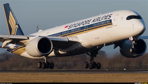9v Smb Singapore Airlines Airbus A350 900 At Manchester Photo Id