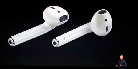 Apple Unveils New Wireless Earbuds Called Airpods Business Insider