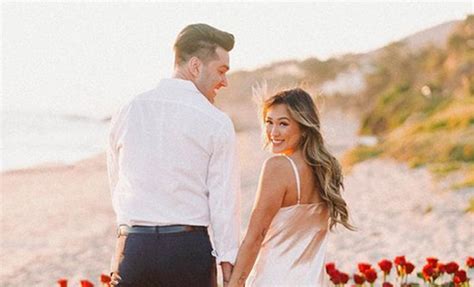 Lauren Riihimaki Aka Laurdiy Is Engaged To Jeremy Lewis See The