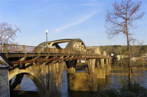 10 Most Underrated Alabama Towns