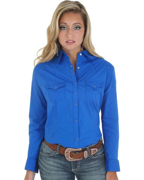 Wrangler Womens Long Sleeve Western Shirt In 2021 Western Shirts Clothes For Women Womens