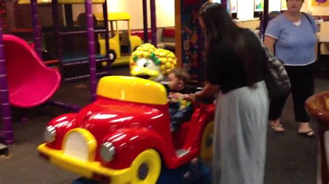 Chuck E Cheese Bummieboy Bday On The Rides Youtube