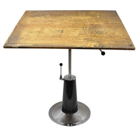 The above diy coffee table has a faint resemblance to marble, but if you want to replicate a real doppelgänger, there are a few easy strategies to achieve a luxe effect. Hydraulic Coffee Table