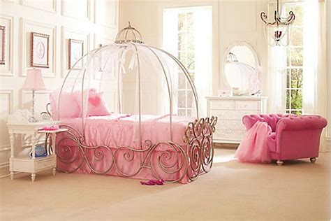 How To Implement Disney Bedroom Furniture For Girls Princess Bedroom
