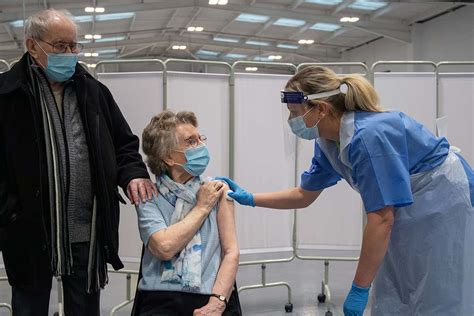 Even then, their success is not guaranteed. How much does one coronavirus vaccine dose protect you and ...