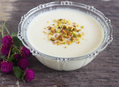 Punya kopi luwak white koffie dibikin puding aja cemilan dirumahaja. Pudding with Agar-agar | Quick, Eggless and vegetarian