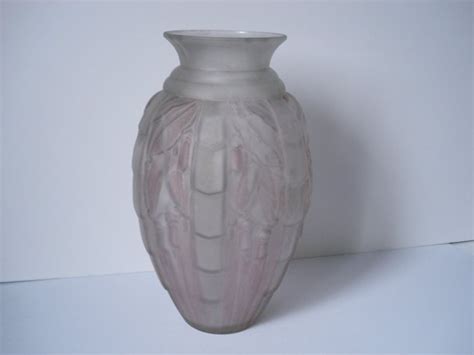 Muller Frères Luneville Pressed Moulded Glass Paste Vase Catawiki