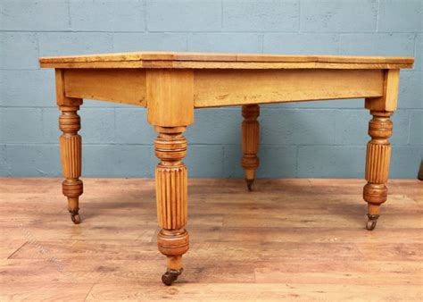 Best match ending newest most bids. Victorian Oak Dining Table - Antiques Atlas