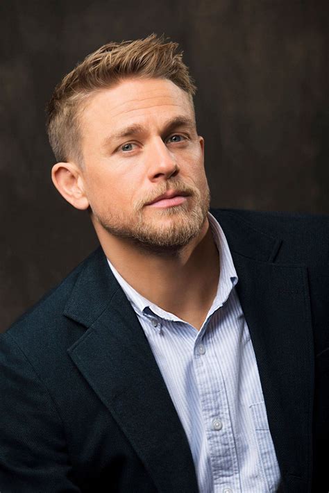charlie hunnam actor cinemagia ro
