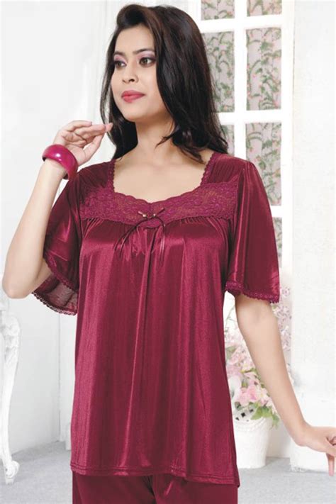 Flourish Romantic Fl 523 Nighty For Women Buy Body Focus