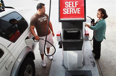Poll Nj Majority Wants Self Serve Gas With Full Service Option