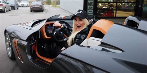 18 Things Every Car Fan Needs To Know About Supercar Blondie