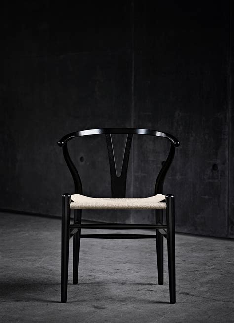 The wishbone chair, also known as the ch24 chair or y chair is a chair designed by hans wegner in 1949 for carl hansen & søn. CH24 Wishbone Chair / Y-Chair Stuhl Carl Hansen & Søn ...