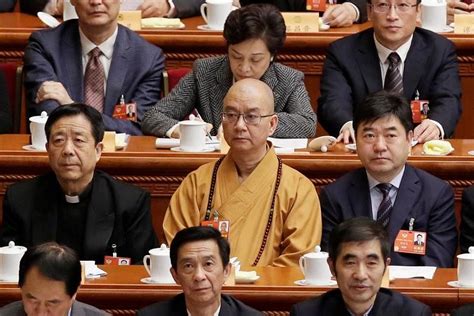 Top Chinese Buddhist Monk Xuecheng Quits Amid Sex Probe The Straits Times