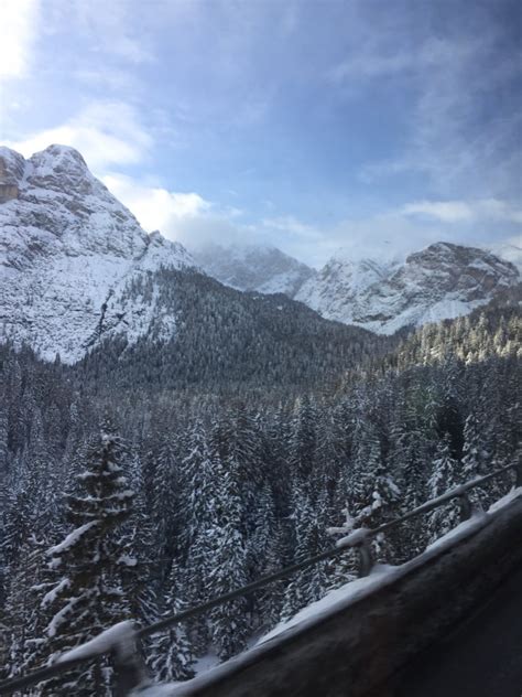 Cortina 2021 è il sito ufficiale dei campionati del mondo di sci alpino che si terranno nella città di cortina 2021 sarà un evento unico nel suo genere: Toblach-Cortina race report