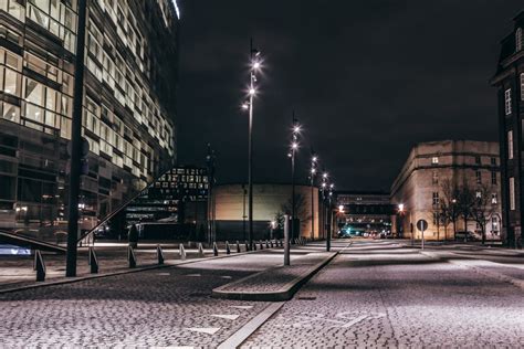 Kostenlose Foto Licht Straße Skyline Nacht Stadt Wolkenkratzer