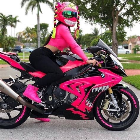 Pin By Summer Robertson On Motobike Motorcycle Girl Pink Motorcycle