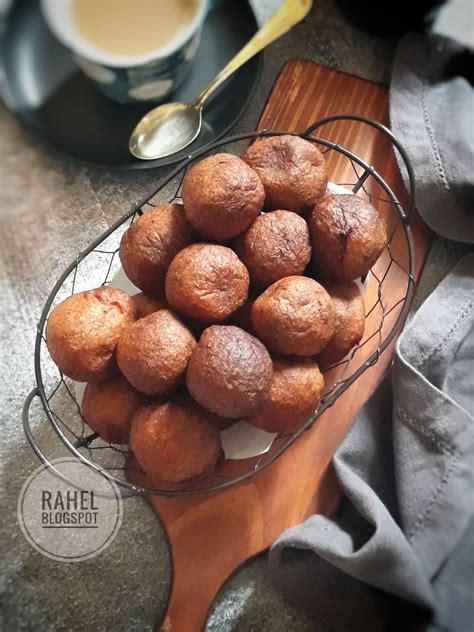 Resepi cekodok pisang rangup #cekodokpisang #resepi cekodok pisang rangup 7 biji pisang 2 sb butter 5 sb gula 1 sk soda. Rahel Blogspot: KUIH BOOM PISANG