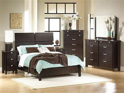 This article features modern bedrooms of the utmost luxury that steven g has cre… elegant color schemes for master bedroom | Contemporary ...
