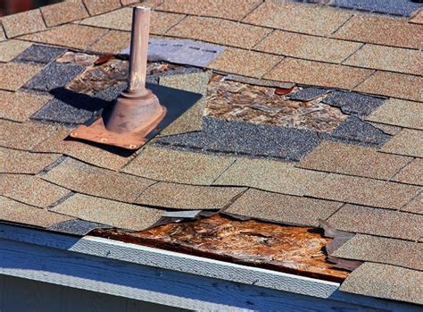 4 Symptoms Of A Failing Roof And The Ways We Can Help