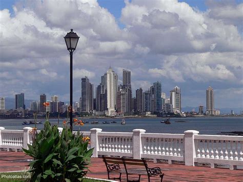 Panama City Barefoot Panama Tours