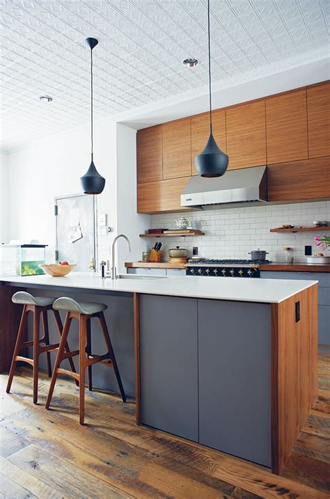 The One Thing a Designer Would Never Do in a Small Kitchen ...