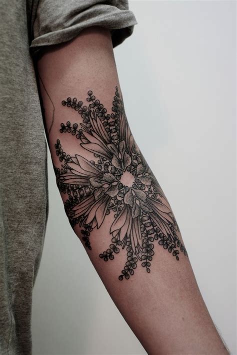 Beautiful Arm Tattoo Designs For Women