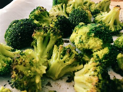 Put your baking sheet in the oven while it's preheating so that. Oven Roasted Frozen Broccoli - Home Full of Honey