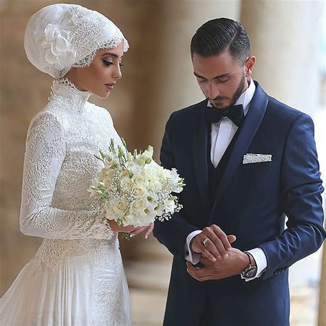 Both men and women should cover their arms and legs and women should wear a headscarf. 10 Traditional Islamic Hijab Wedding Dresses | DeMilked