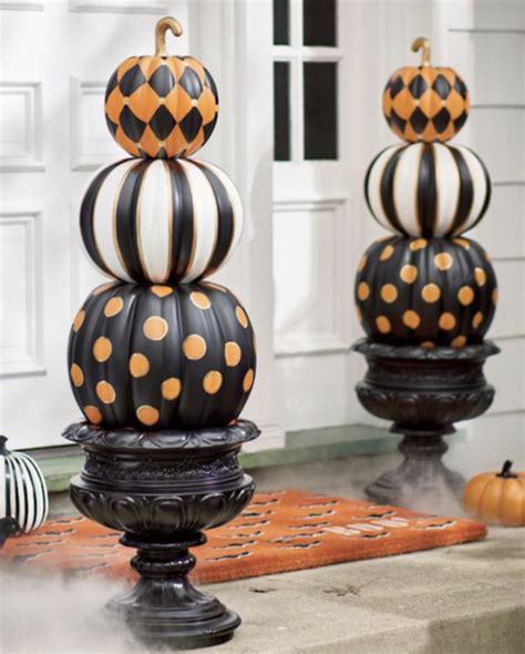 20 Best Halloween Porch Decorations Diy Halloween Porch Ideas