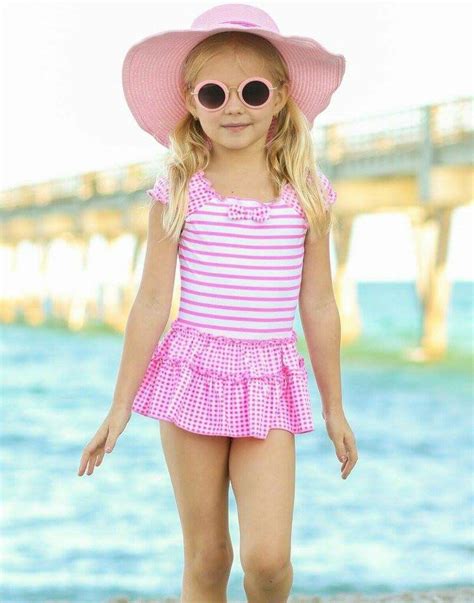 Pin By Penelope Miles On Kids Clothes Cute Girl Outfits Little Girl