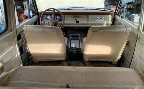 Two Door Project 1974 Jeep Cherokee 4x4 Barn Finds