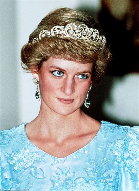 Diana S Rainbow Of Rare Stones And Why Her Favourites Were Fakes Lady