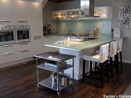 Transformer un meuble de cuisine en meuble de salle de bain en y déposant une vasque par. Plan de travail cuisine ikea belgique - Tout sur la ...