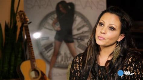 Sara Evans Takes Her Time With Slow Me Down