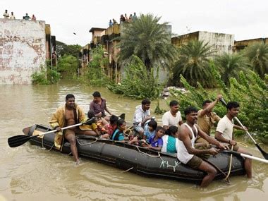 Chennai Floods National Rescue Team Helps People To Safety The Internet Rejoices World